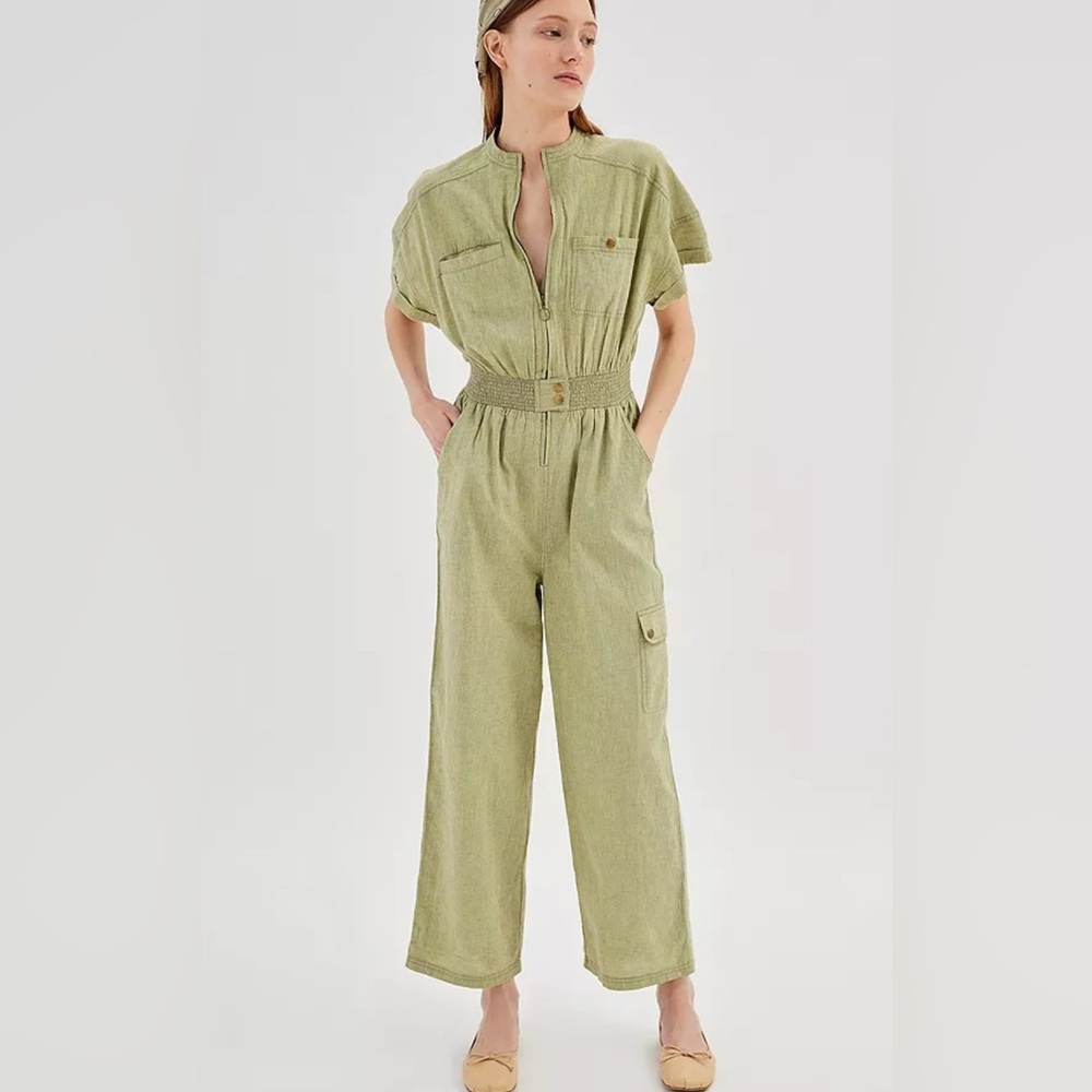 Urban Outfitters Green Jumpsuit with Cropped Wide-Leg Design